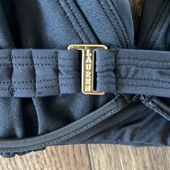 Lauren Ralph Lauren Swim Suit Bikini Top Twist Front Black Size 4 - Picture 8 of 12